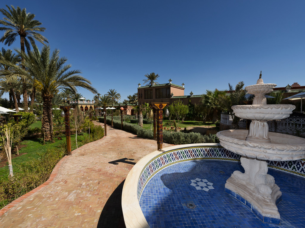 Garden fountain at OZ Palace